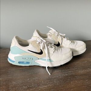 Nike Air Max Low-Top Sneakers in White, Light Blue and Black